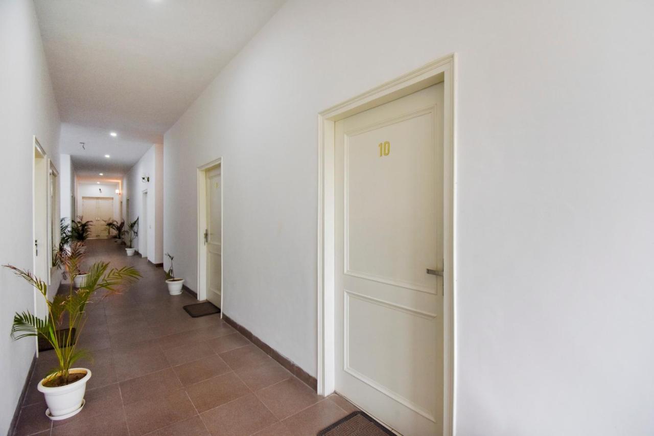 Oyo 75460 Sky High Residency Hotel Ludhiana Buitenkant foto