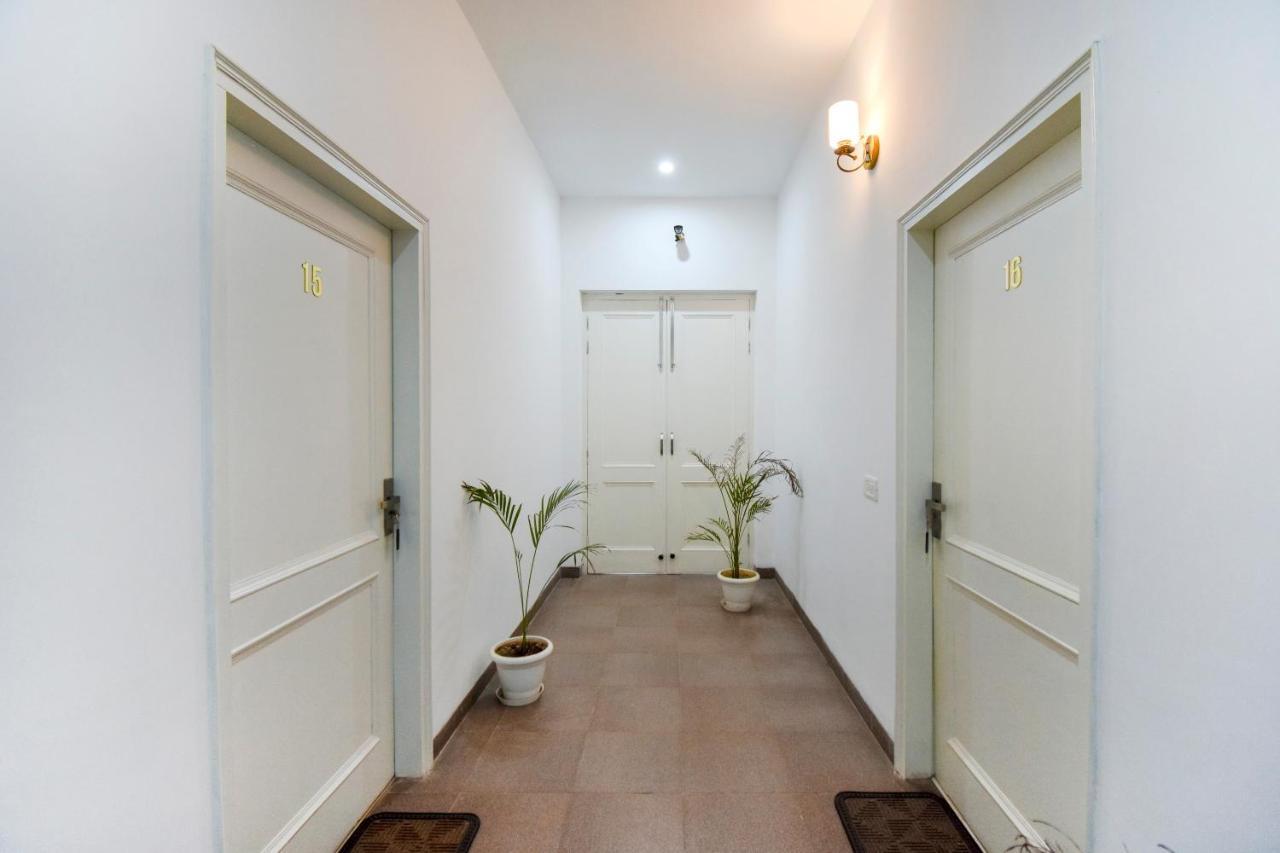 Oyo 75460 Sky High Residency Hotel Ludhiana Buitenkant foto
