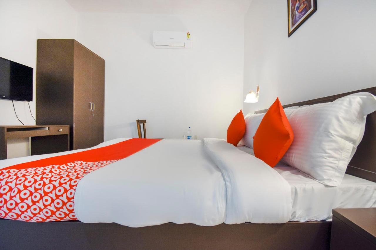 Oyo 75460 Sky High Residency Hotel Ludhiana Buitenkant foto