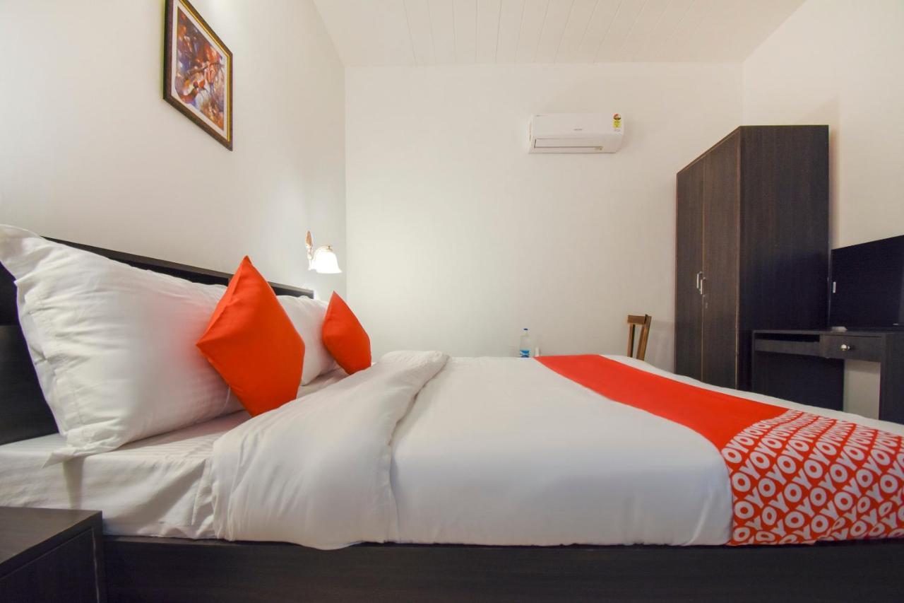 Oyo 75460 Sky High Residency Hotel Ludhiana Buitenkant foto