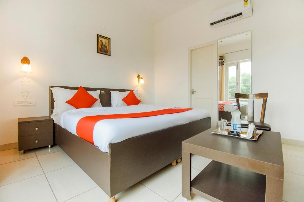 Oyo 75460 Sky High Residency Hotel Ludhiana Buitenkant foto